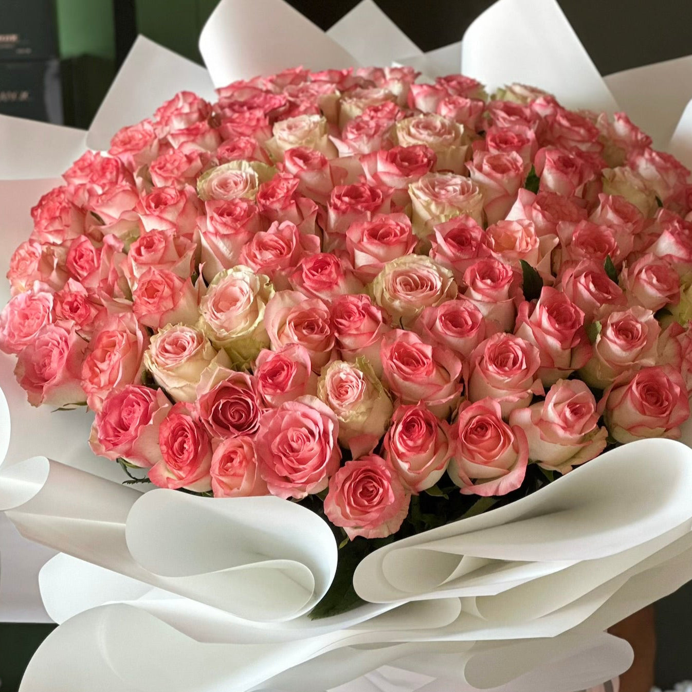 Pink Majesty 100 Roses Bouquet