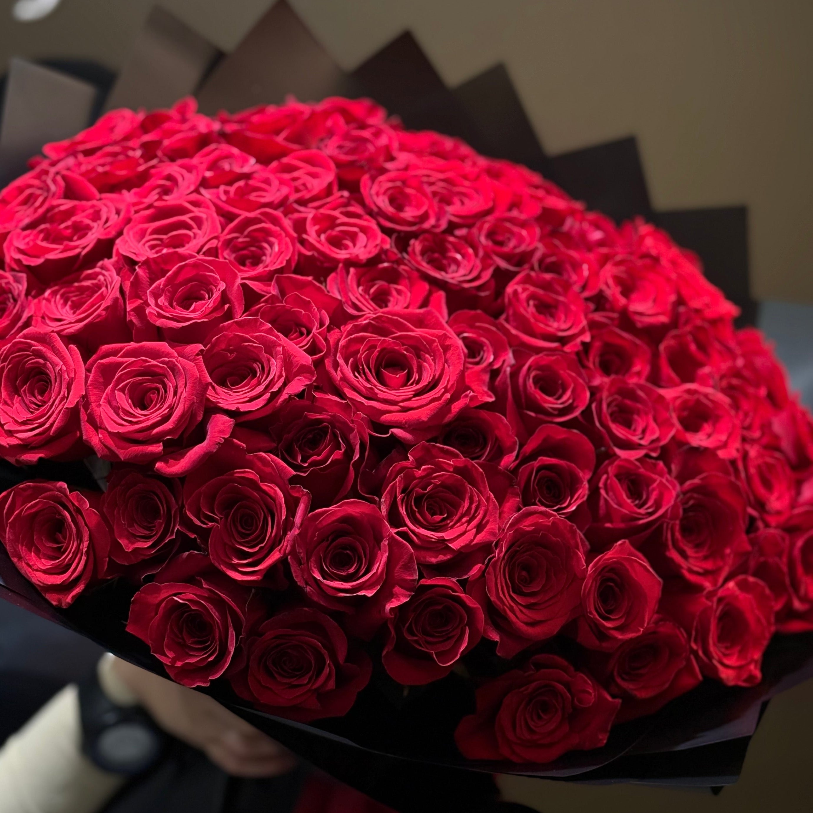 Ultimate Valentine 100 Red Roses Bouquet