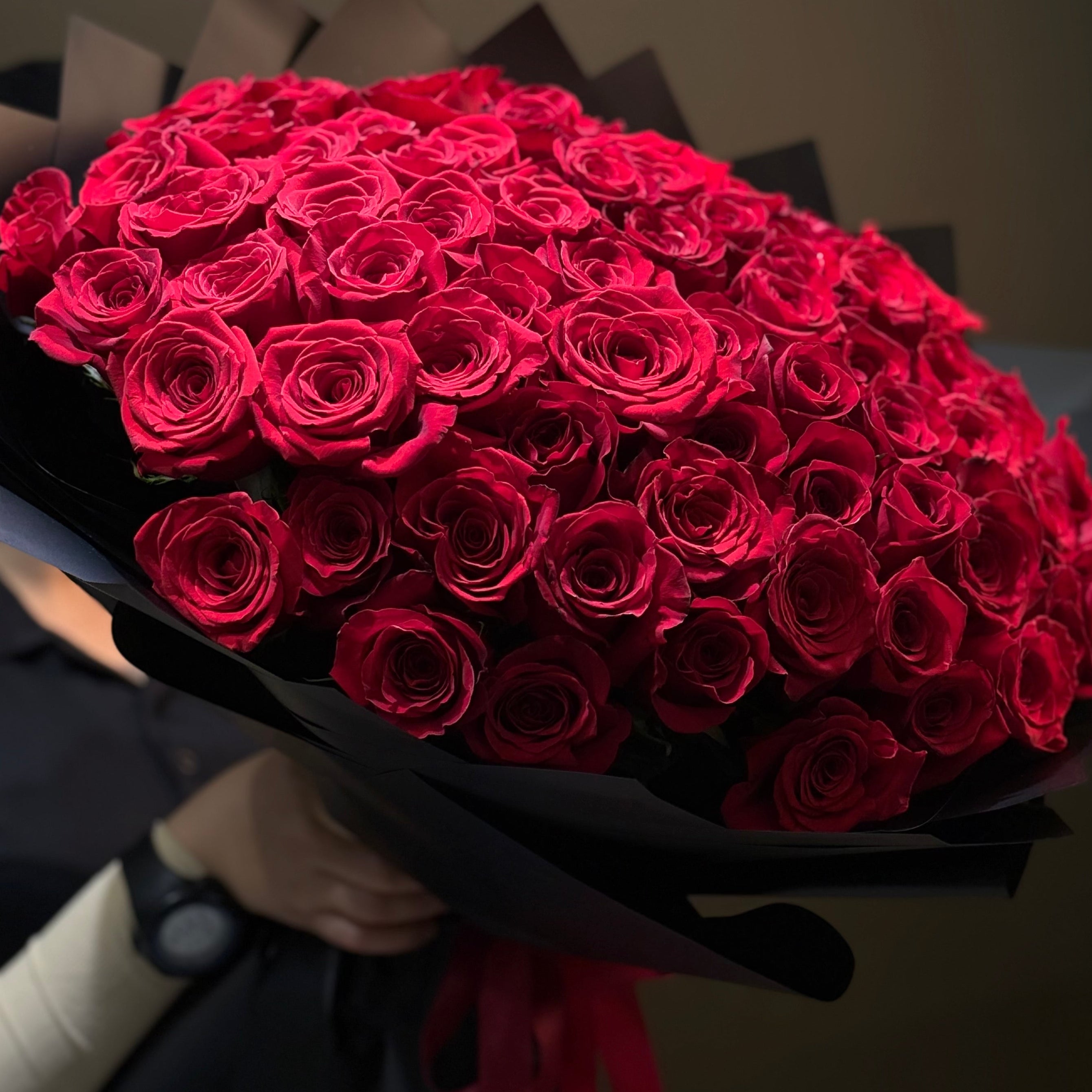 Ultimate Valentine 100 Red Roses Bouquet